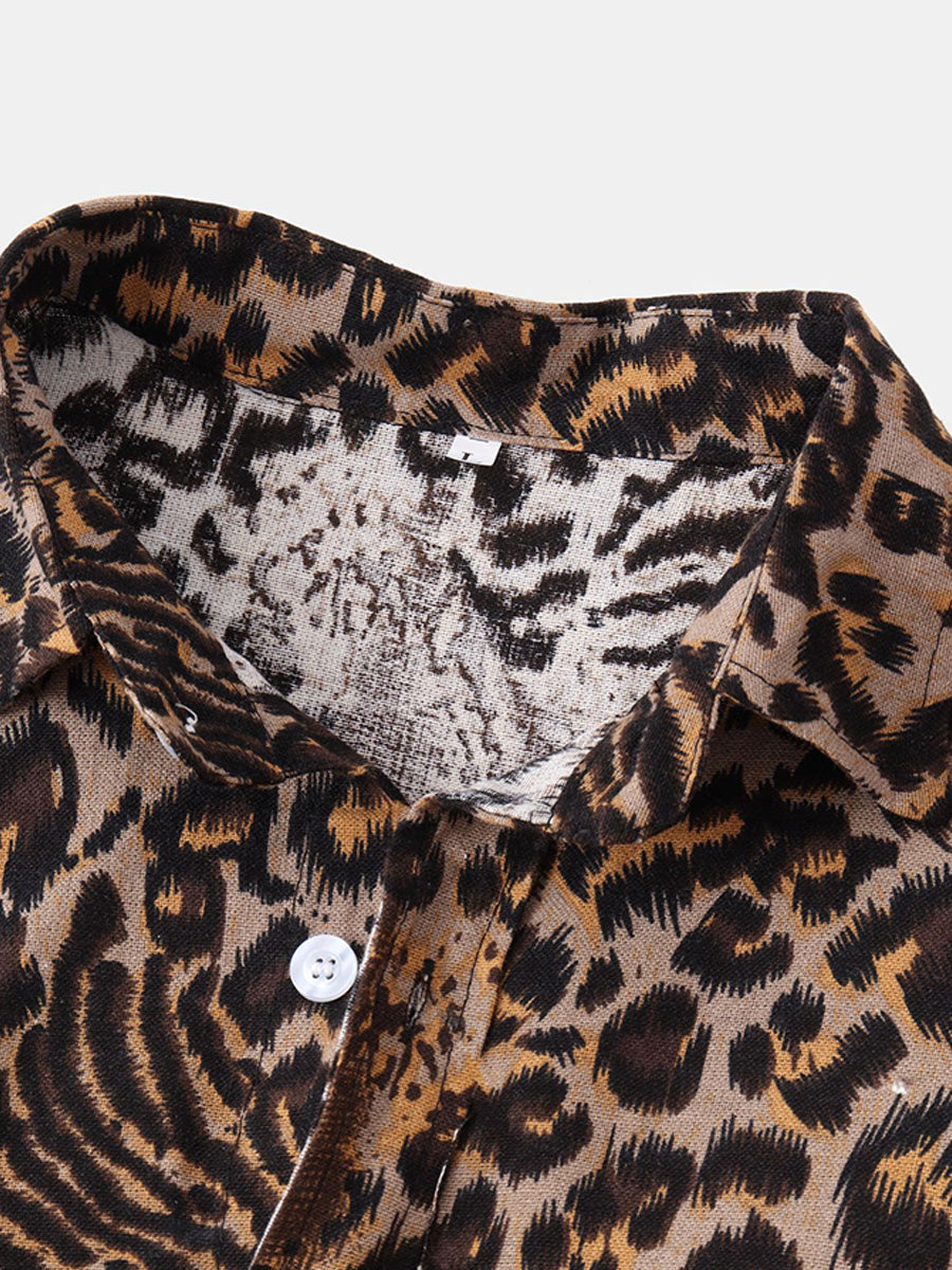 Camicia da uomo a maniche corte con stampa leopardata
