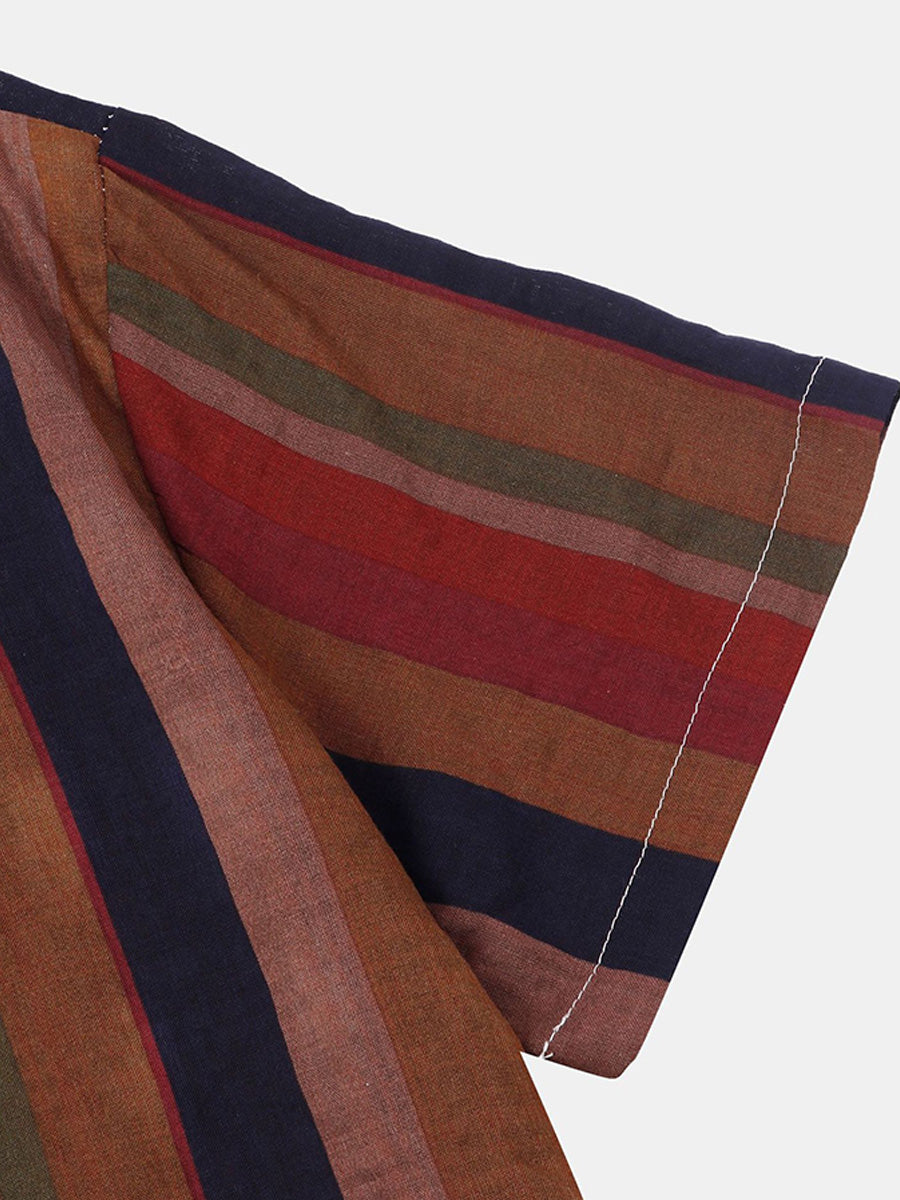 Camicia da uomo a maniche corte con stampa verticale