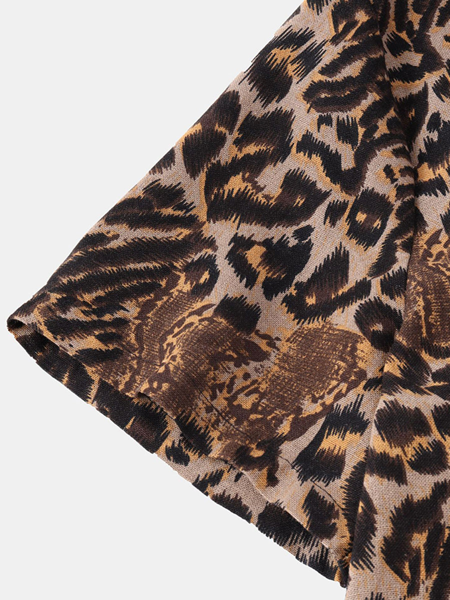 Camicia da uomo a maniche corte con stampa leopardata