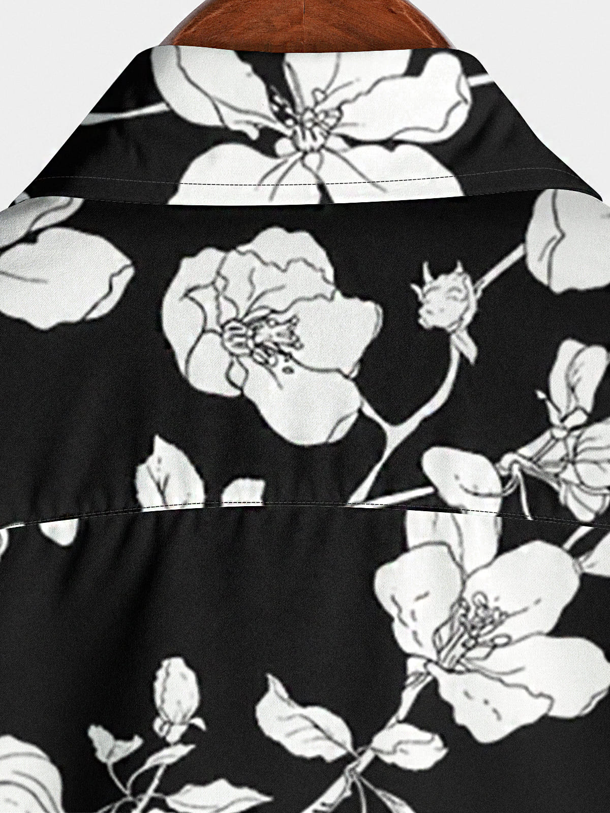 Camicia da uomo a maniche corte con stampa floreale