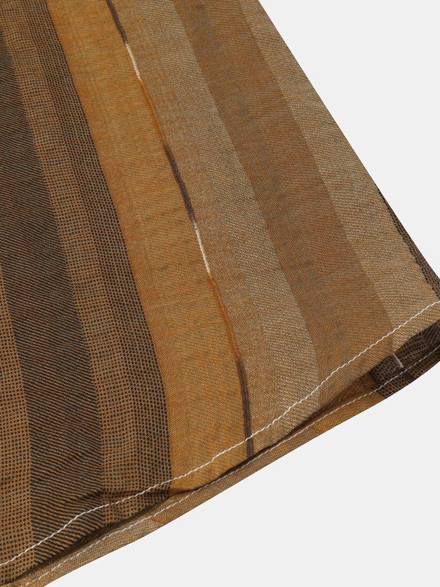 Camicia da uomo a maniche corte con stampa verticale