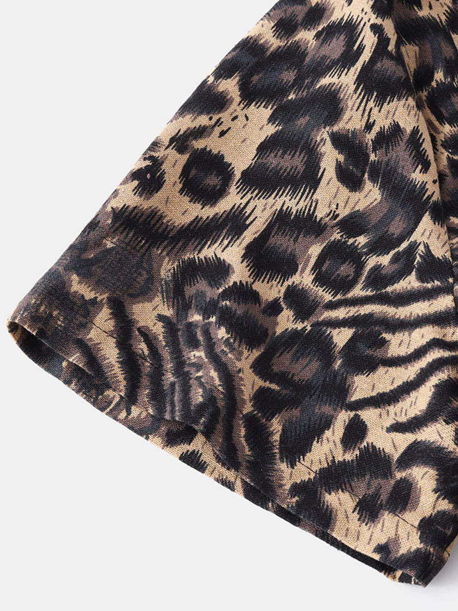 Camicia da uomo a maniche corte con stampa leopardata